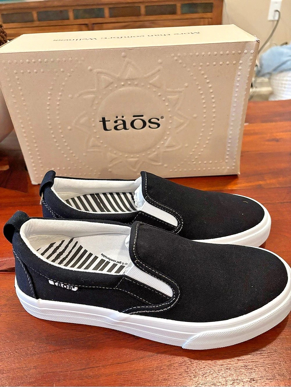 taos Rubber Soul Canvas Sneakers Black & White US 6.5 NWT